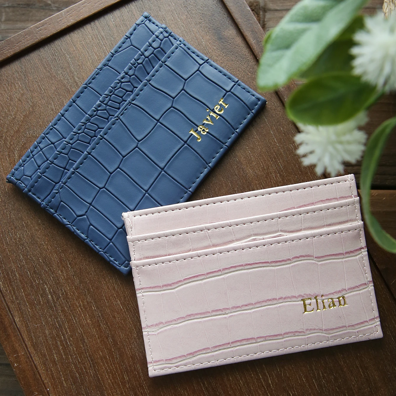 1PC Custom Name Faux Crocodile - Leatherwork Embossing recension och pris